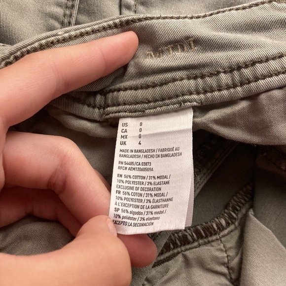 American Eagle Outfitters Women’s Shorts, Green Shorts, Size 0 - Picture 3 of 4